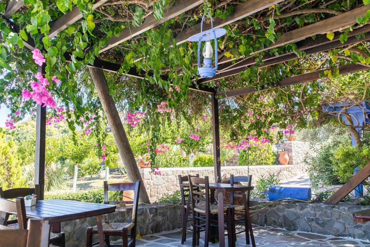 Vagia Traditional, Aegina Island Kültér fotó