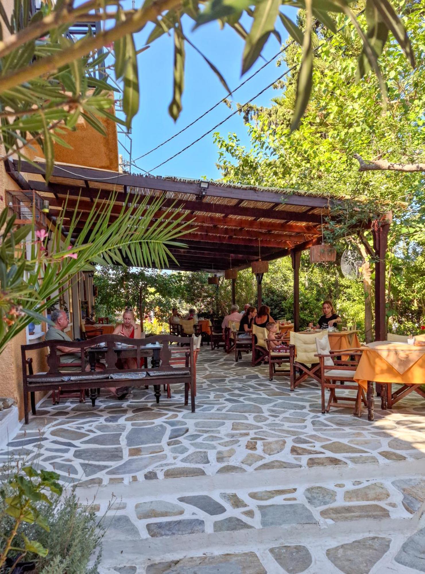 Vagia Traditional, Aegina Island Kültér fotó