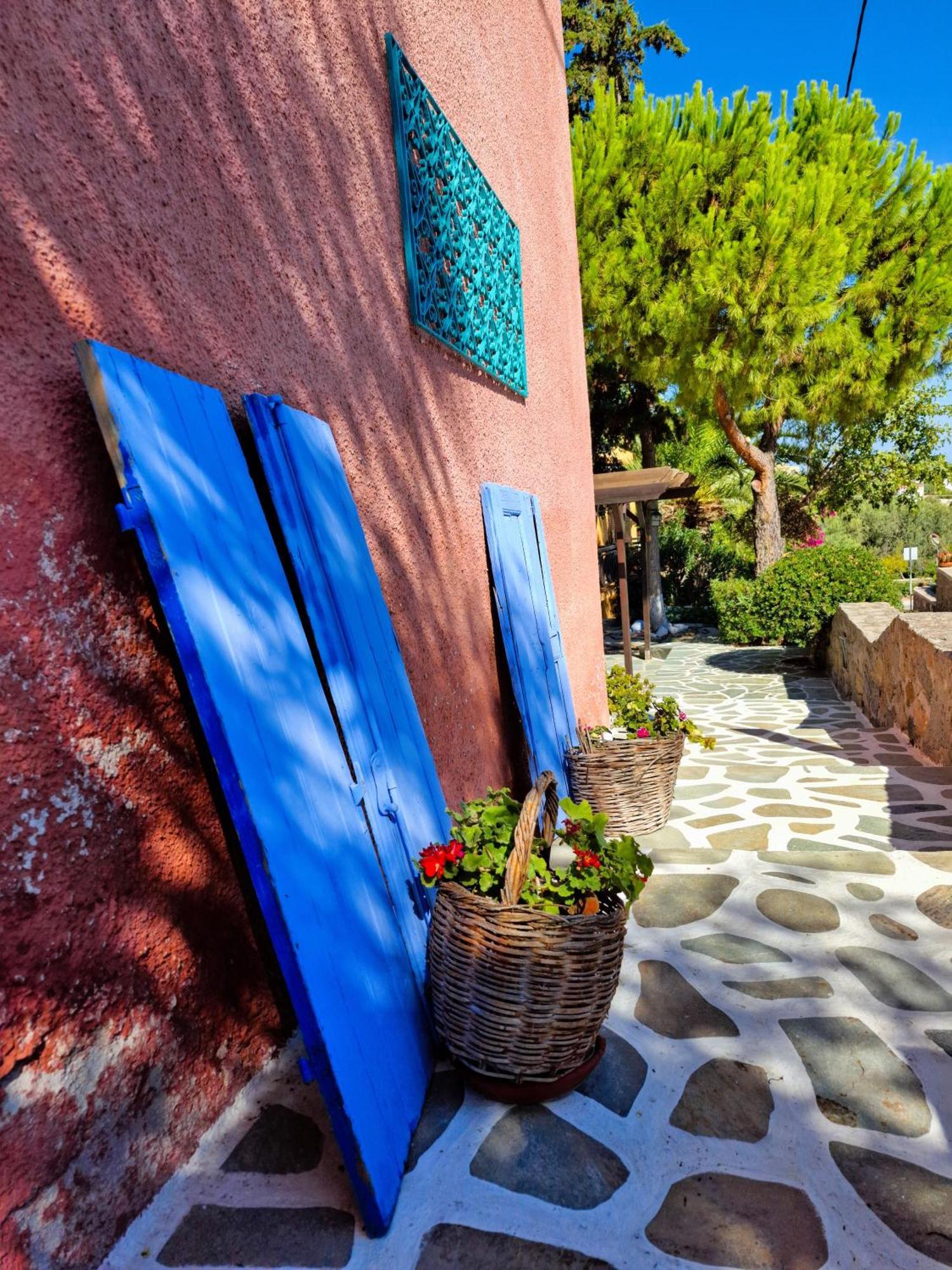 Vagia Traditional, Aegina Island Kültér fotó